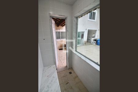 Casa de condomínio à venda com 300m², 4 quartos e 2 vagas Casa de condomínio à venda com 300m², 4 quartos e 2 vagasSaúna