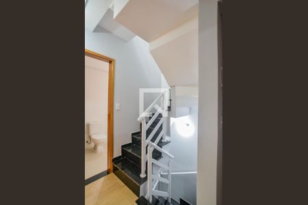 Escada de casa à venda com 2 quartos, 85m² em Vila Marina, Santo André