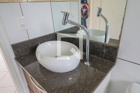 Apartamento para alugar com 71m², 2 quartos e 2 vagasBanheiro