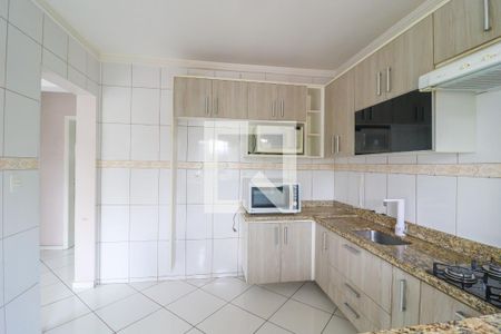 Apartamento para alugar com 71m², 2 quartos e 2 vagasCozinha
