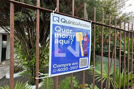 Casa à venda com 150m², 3 quartos e 2 vagasFachada