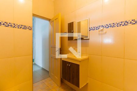 Casa à venda com 250m², 4 quartos e 4 vagasBanheiro 3