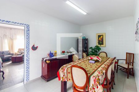 Casa à venda com 250m², 4 quartos e 4 vagasCopa