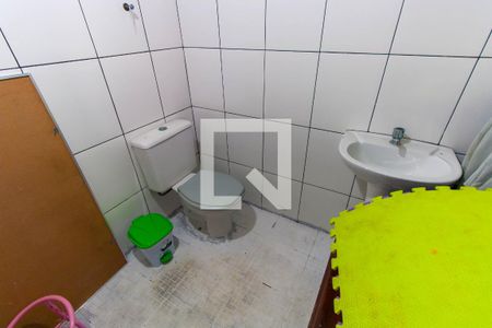 Casa à venda com 250m², 4 quartos e 4 vagasBanheiro 4 - Externo