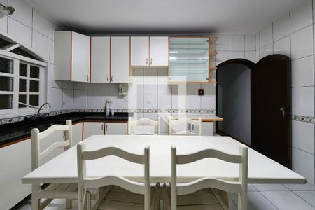 Casa à venda com 120m², 3 quartos e 1 vaga Casa à venda com 120m², 3 quartos e 1 vagaCozinha