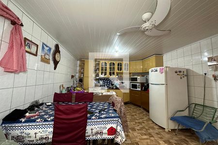 Casa à venda com 140m², 3 quartos e 2 vagasCozinha