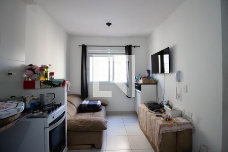 Apartamento para alugar com 32m², 2 quartos e sem vaga Apartamento para alugar com 32m², 2 quartos e sem vagaSala-Cozinha