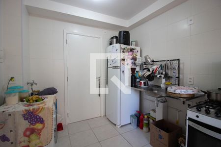Apartamento para alugar com 32m², 2 quartos e sem vaga Apartamento para alugar com 32m², 2 quartos e sem vagaSala-Cozinha