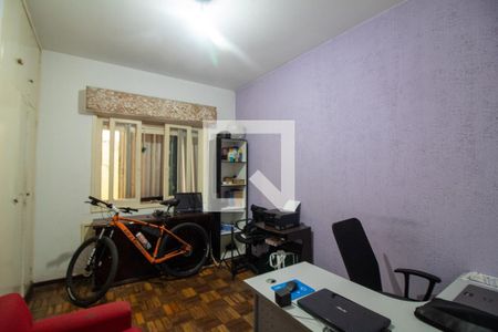 Quarto 1 de casa à venda com 5 quartos, 330m² em Chácara Monte Alegre, São Paulo