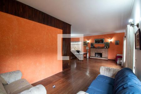 Sala de casa à venda com 5 quartos, 330m² em Chácara Monte Alegre, São Paulo