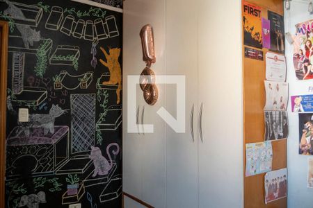 Apartamento à venda com 180m², 4 quartos e 2 vagasQuarto 2