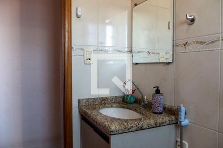 Apartamento à venda com 180m², 4 quartos e 2 vagasBanheiro Social