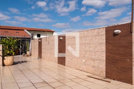 Apartamento à venda com 180m², 4 quartos e 2 vagasCobertura