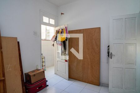 Quarto de apartamento à venda com 3 quartos, 80m² em Icaraí, Niterói