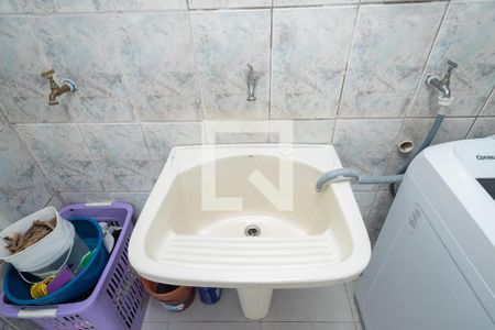 Casa à venda com 218m², 3 quartos e 2 vagasÁrea de Serviço 