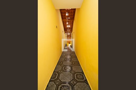 Casa à venda com 218m², 3 quartos e 2 vagasQuintal Lateral