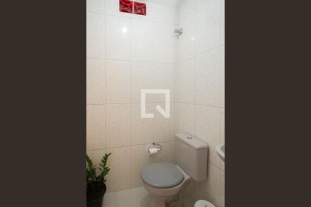 Casa à venda com 218m², 3 quartos e 2 vagasLavabo 2