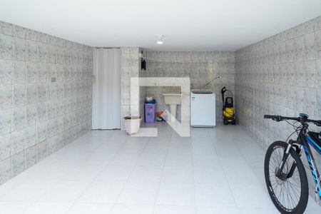 Casa à venda com 218m², 3 quartos e 2 vagasÁrea de Serviço 