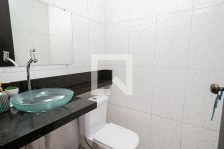 Casa à venda com 218m², 3 quartos e 2 vagasLavabo 1