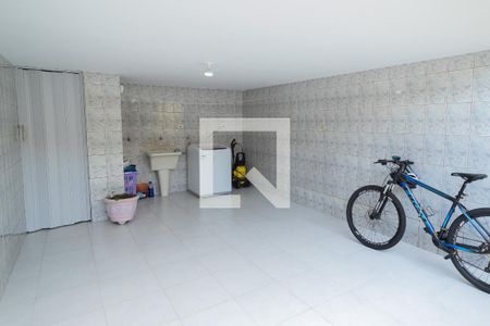 Casa à venda com 218m², 3 quartos e 2 vagasÁrea de Serviço 