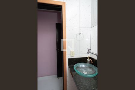 Casa à venda com 218m², 3 quartos e 2 vagasLavabo 1