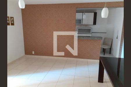 Apartamento à venda com 70m², 2 quartos e 1 vaga