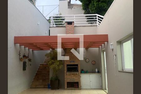 Casa à venda com 3 quartos, 220m² em Água Fria, São Paulo