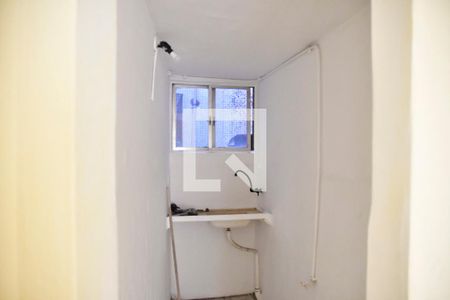 Cozinha de kitnet/studio para alugar com 1 quarto, 35m² em Sé, São Paulo
