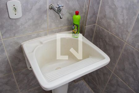 Apartamento para alugar com 65m², 2 quartos e 1 vagaÁrea de Serviço