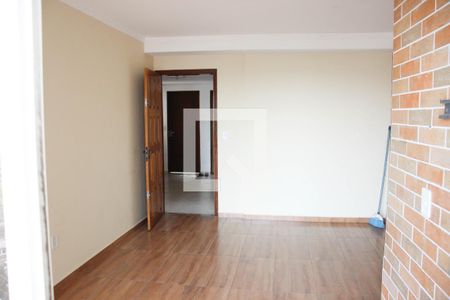 Sala de apartamento à venda com 2 quartos, 55m² em Vila Carmosina, São Paulo