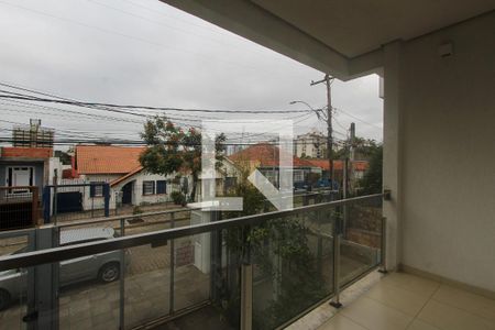 Varanda da sala de casa à venda com 3 quartos, 280m² em Jardim Lindóia, Porto Alegre