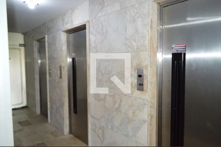 Apartamento para alugar com 86m², 2 quartos e 2 vagasElevadores