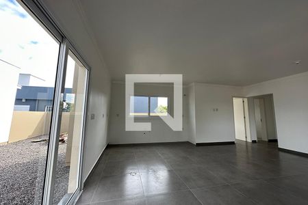 Casa à venda com 74m², 2 quartos e sem vagaCozinha 