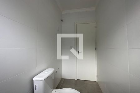 Casa à venda com 74m², 3 quartos e sem vagaBanheiro da Súite