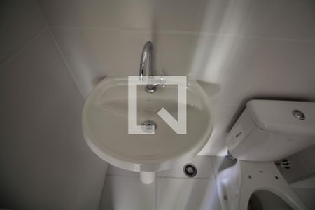 Apartamento para alugar com 42m², 2 quartos e sem vagaBanheiro