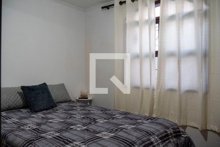 Casa à venda com 220m², 4 quartos e 2 vagasQuarto 2