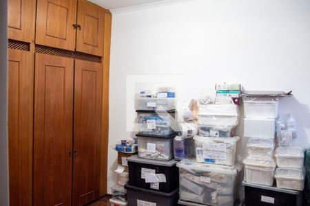 Casa à venda com 220m², 4 quartos e 2 vagasQuarto 4