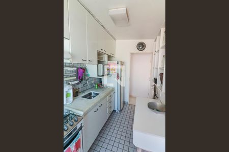 Apartamento para alugar com 68m², 3 quartos e 2 vagas Apartamento para alugar com 68m², 3 quartos e 2 vagasCozinha e Lavanderia