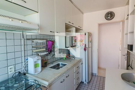 Apartamento para alugar com 68m², 3 quartos e 2 vagas Apartamento para alugar com 68m², 3 quartos e 2 vagasCozinha e Lavanderia