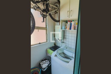 Apartamento para alugar com 68m², 3 quartos e 2 vagas Apartamento para alugar com 68m², 3 quartos e 2 vagasCozinha e Lavanderia