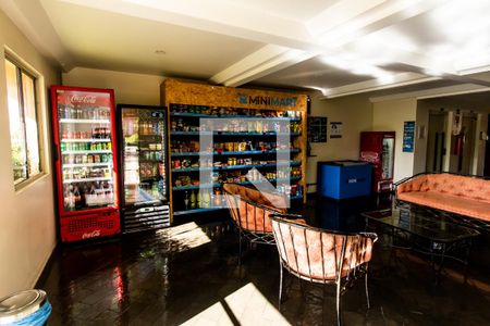 Apartamento à venda com 65m², 2 quartos e 1 vagaMercadinho