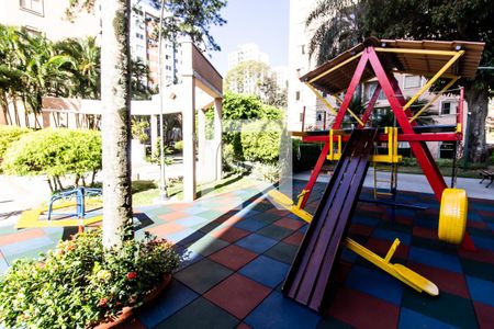 Apartamento à venda com 65m², 2 quartos e 1 vagaÁrea comum - Playground