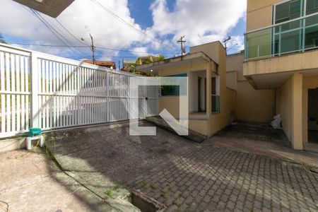 Casa à venda com 160m², 4 quartos e 2 vagas Casa à venda com 160m², 4 quartos e 2 vagasVista da Sala