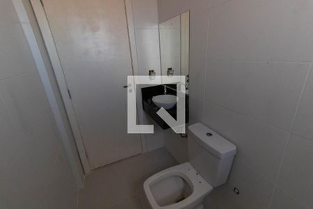 Casa à venda com 160m², 4 quartos e 2 vagas Casa à venda com 160m², 4 quartos e 2 vagasBanheiro da Suíte 1