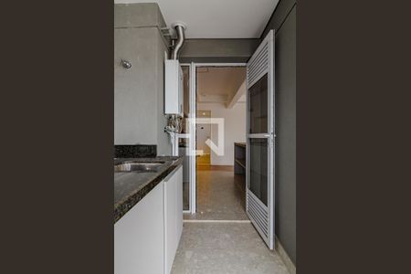 Apartamento à venda com 65m², 2 quartos e 1 vagaÁrea de serviço