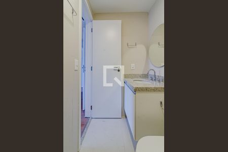 Apartamento à venda com 65m², 2 quartos e 1 vagaBanheiro da suíte