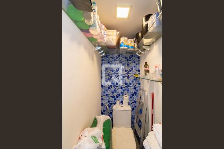 Apartamento à venda com 86m², 3 quartos e 2 vagasBanheiro de Serviço
