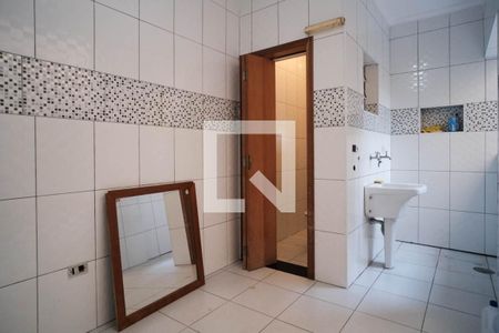 Casa à venda com 130m², 2 quartos e 2 vagas Casa à venda com 130m², 2 quartos e 2 vagasÁrea de Serviço