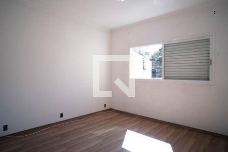 Casa à venda com 130m², 2 quartos e 2 vagas Casa à venda com 130m², 2 quartos e 2 vagasQuarto 2