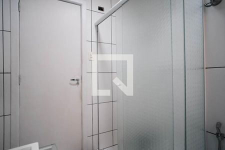 Casa à venda com 130m², 2 quartos e 2 vagas Casa à venda com 130m², 2 quartos e 2 vagasBanheiro